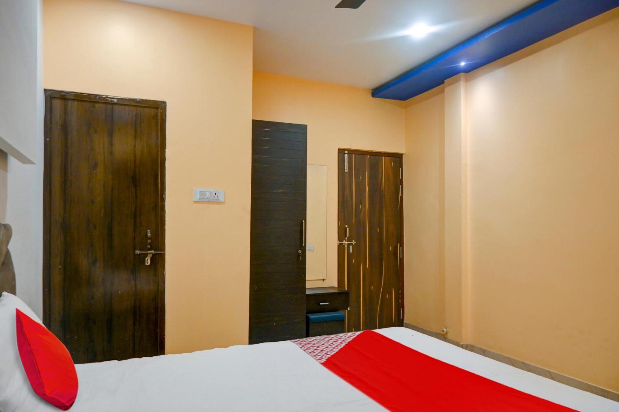 Hotel O Club Toronto Durg Экстерьер фото